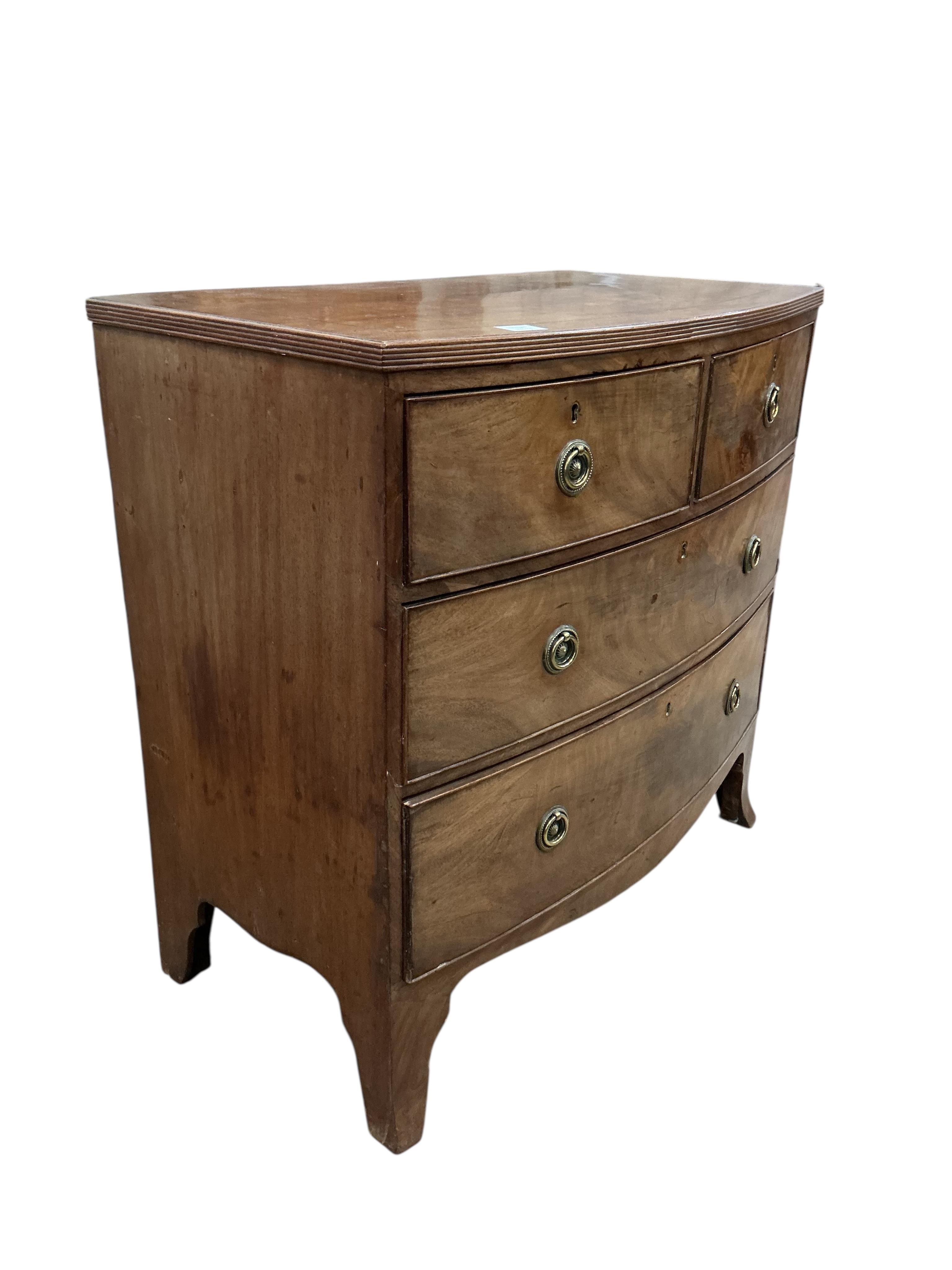 A Regency mahogany bowfront chest, width 89cm, depth 49cm, height 88cm